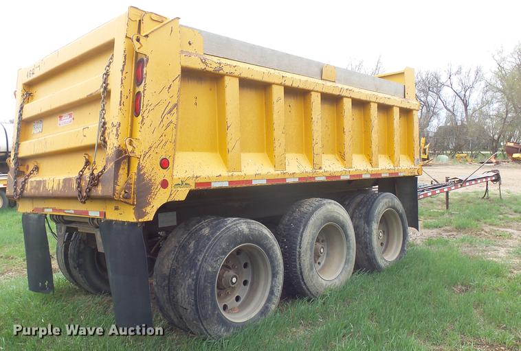 image for item DX9096 2005 Drake end dump pup trailer