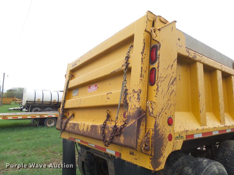 image for item DX9096 2005 Drake end dump pup trailer