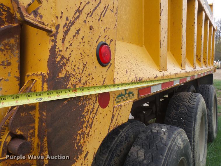 image for item DX9096 2005 Drake end dump pup trailer