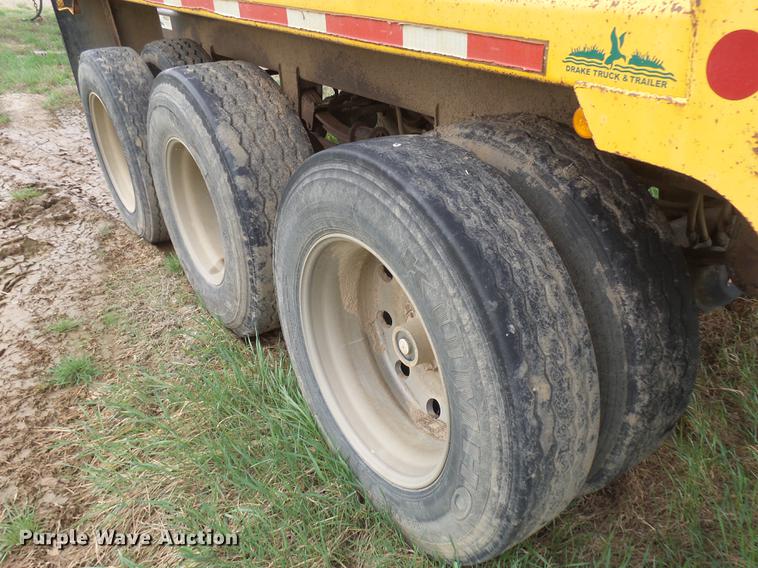 image for item DX9096 2005 Drake end dump pup trailer