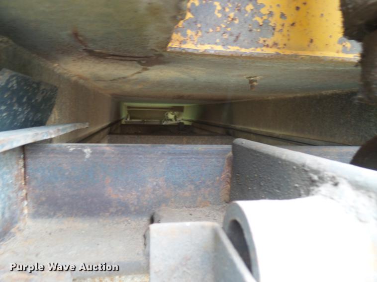 image for item DX9096 2005 Drake end dump pup trailer