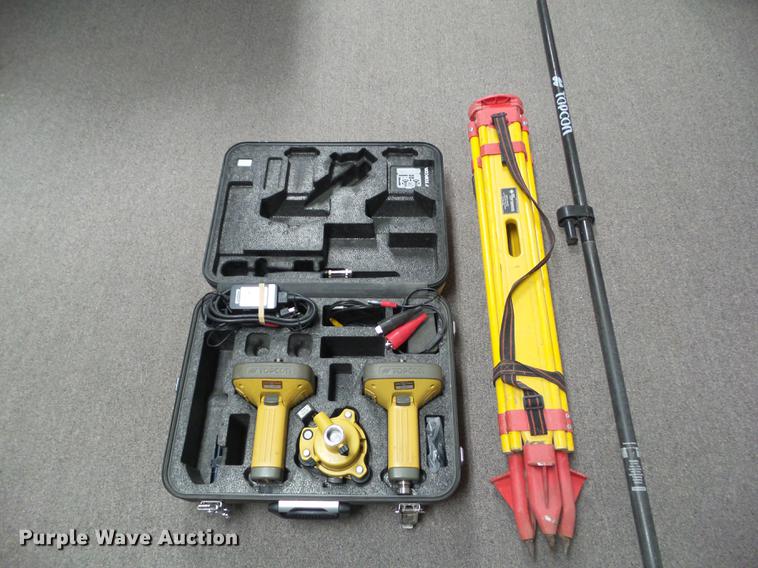 image for item DZ9235 Topcon GR-3 base and rover