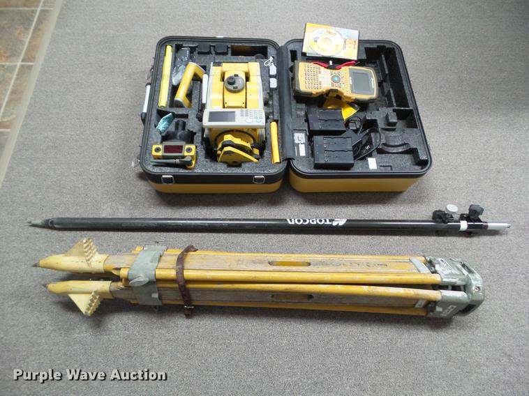 image for item DZ9236 Topcon QS-3A robotic total station