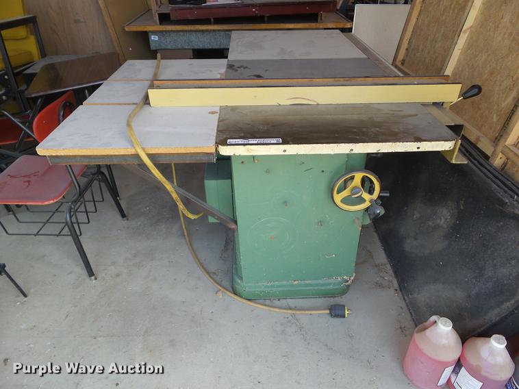 image for item DZ9317 Delta 10" table saw