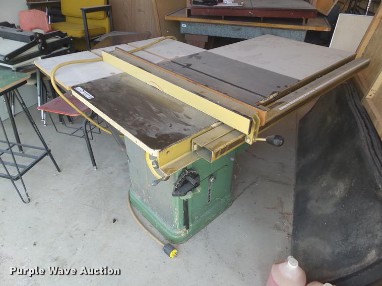 image for item DZ9317 Delta 10" table saw