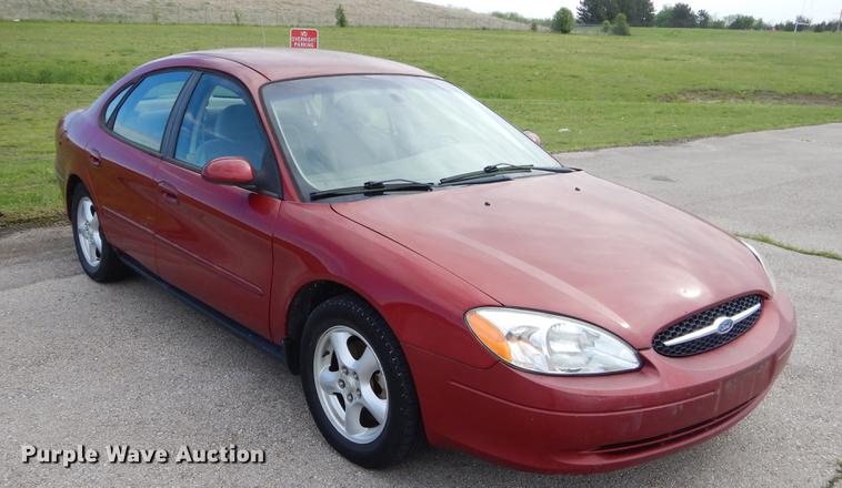 image for item EI9117 2003 Ford Taurus SES