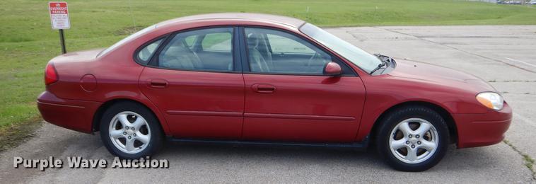image for item EI9117 2003 Ford Taurus SES