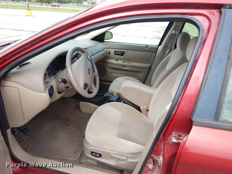 image for item EI9117 2003 Ford Taurus SES