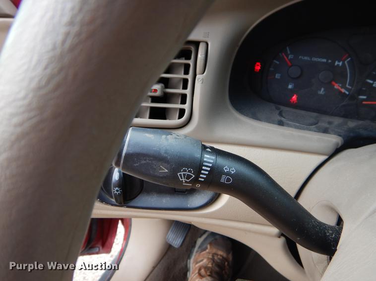 image for item EI9117 2003 Ford Taurus SES