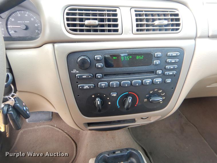 image for item EI9117 2003 Ford Taurus SES