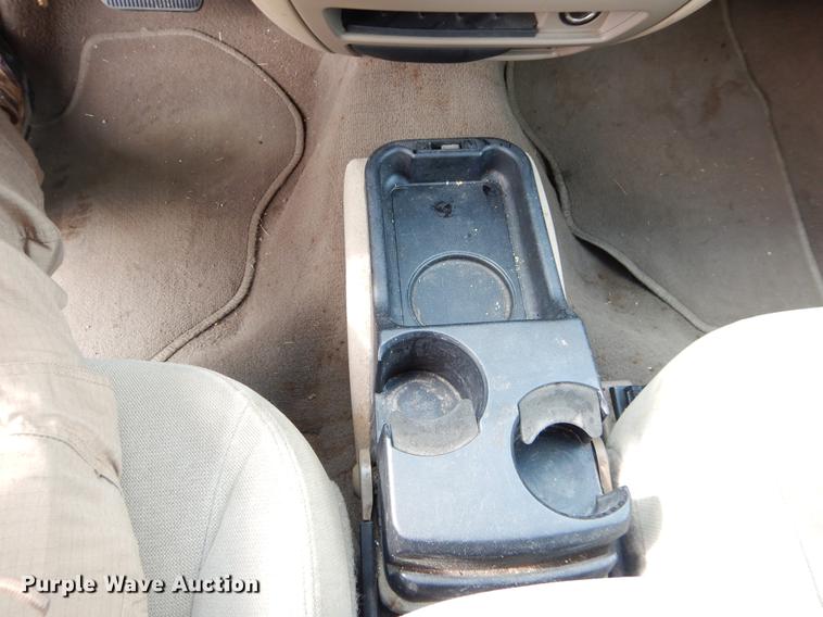 image for item EI9117 2003 Ford Taurus SES