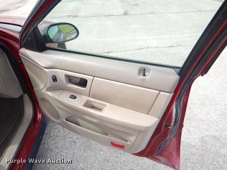 image for item EI9117 2003 Ford Taurus SES