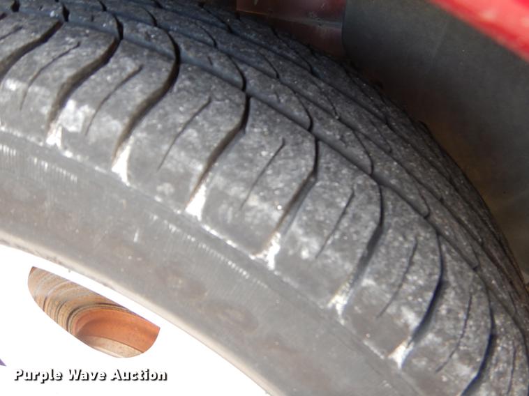 image for item EI9117 2003 Ford Taurus SES