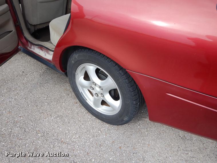 image for item EI9117 2003 Ford Taurus SES