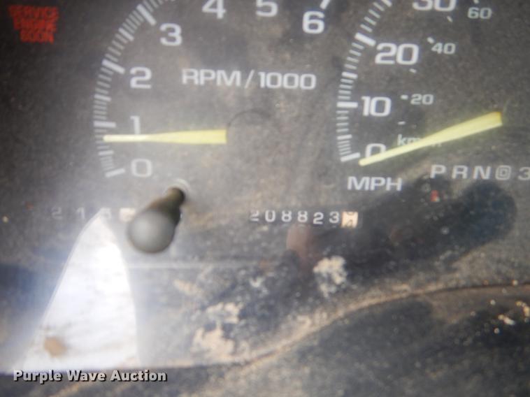 image for item EI9118 1999 Chevrolet Suburban C1500 SUV