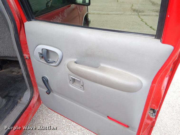 image for item EI9118 1999 Chevrolet Suburban C1500 SUV