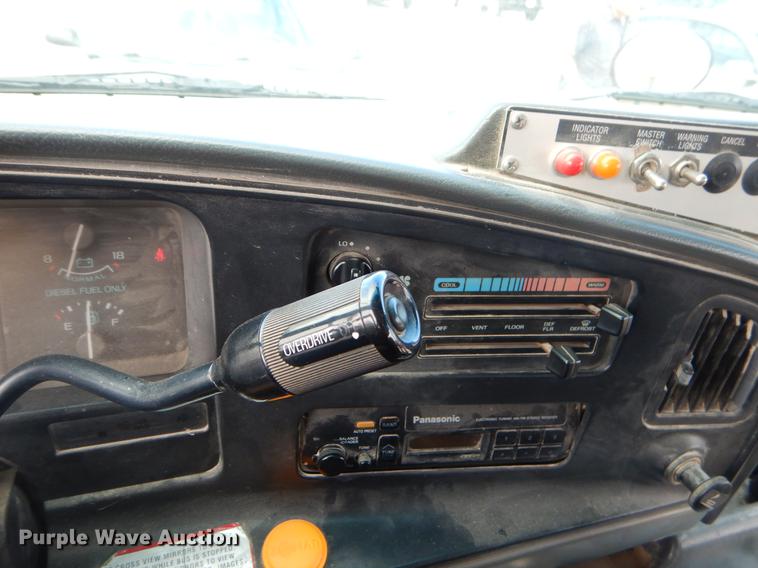 image for item EI9119 1994 Ford Econoline E350 school bus