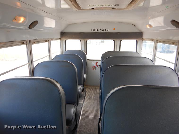 image for item EI9119 1994 Ford Econoline E350 school bus