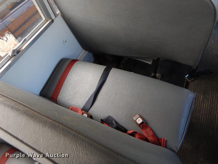 image for item EI9119 1994 Ford Econoline E350 school bus