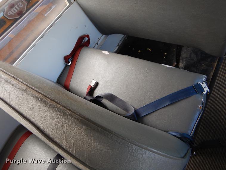 image for item EI9119 1994 Ford Econoline E350 school bus