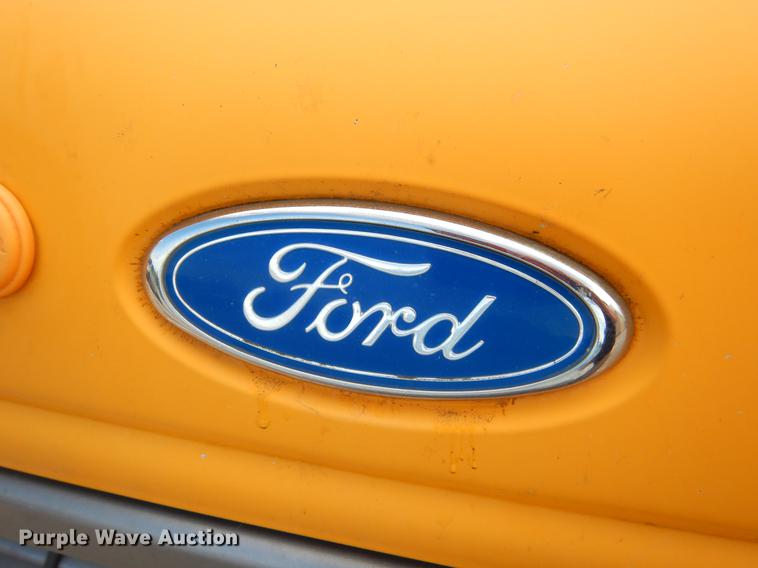 image for item EI9119 1994 Ford Econoline E350 school bus