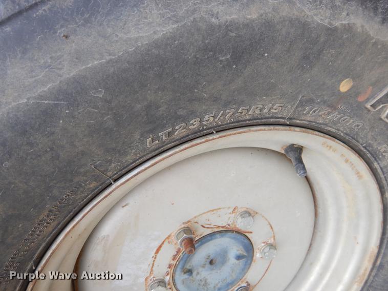 image for item EI9120 Massey Ferguson 1260 MFWD tractor