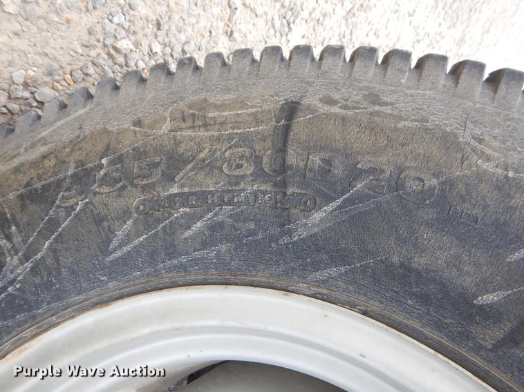 image for item EI9120 Massey Ferguson 1260 MFWD tractor