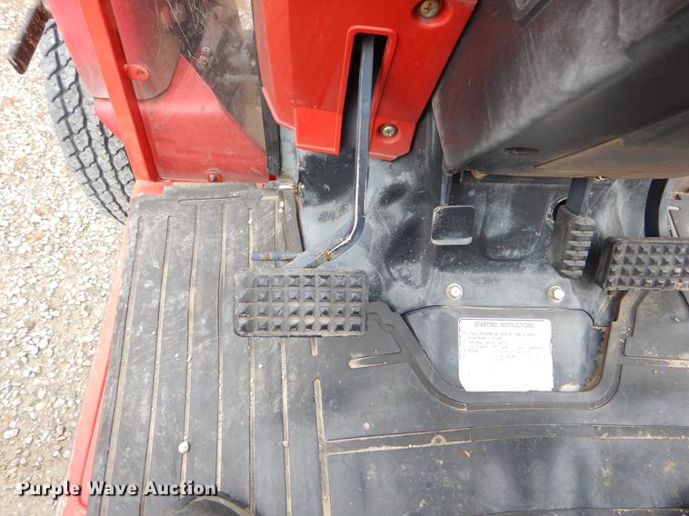 image for item EI9120 Massey Ferguson 1260 MFWD tractor