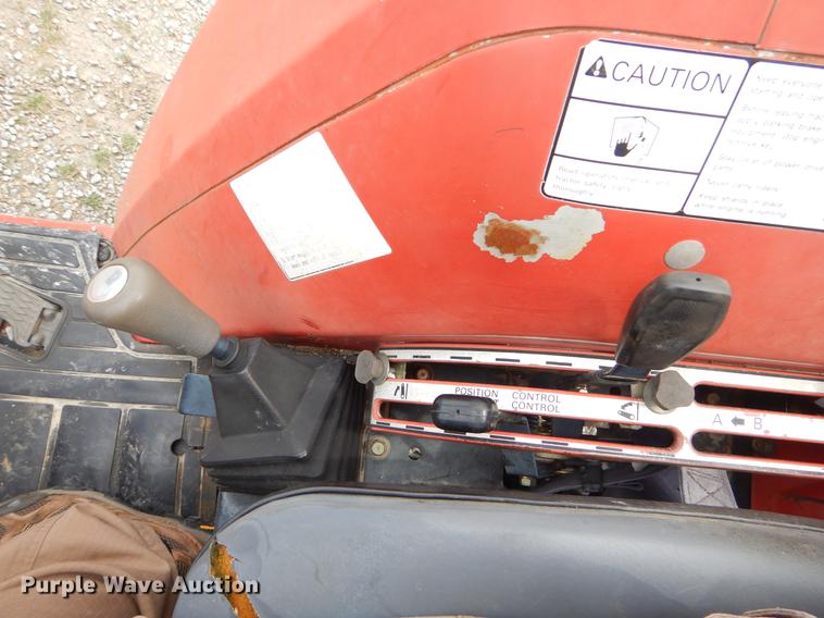 image for item EI9120 Massey Ferguson 1260 MFWD tractor