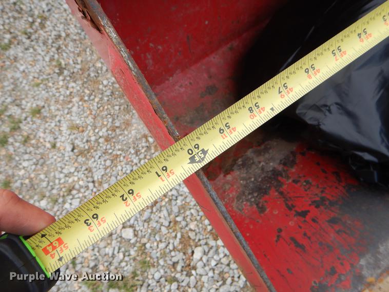 image for item EI9120 Massey Ferguson 1260 MFWD tractor