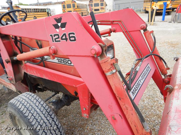 image for item EI9120 Massey Ferguson 1260 MFWD tractor