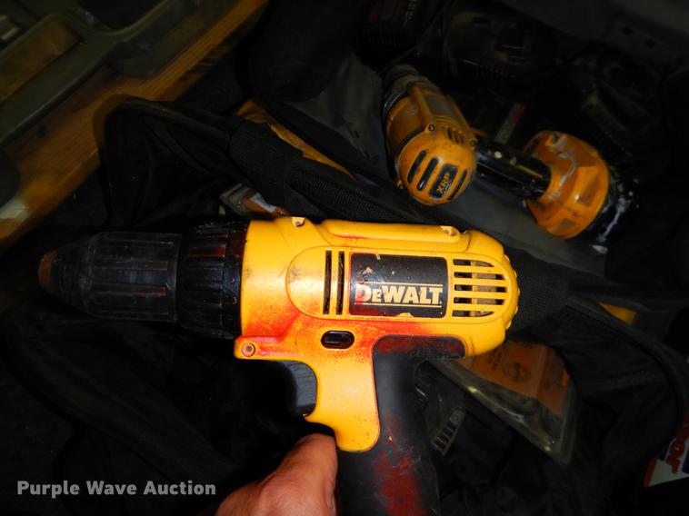 image for item EI9127 Tools