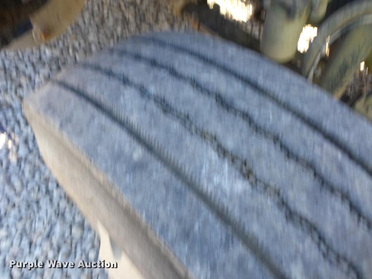 image for item EI9754 2004 Sterling L9500 semi truck