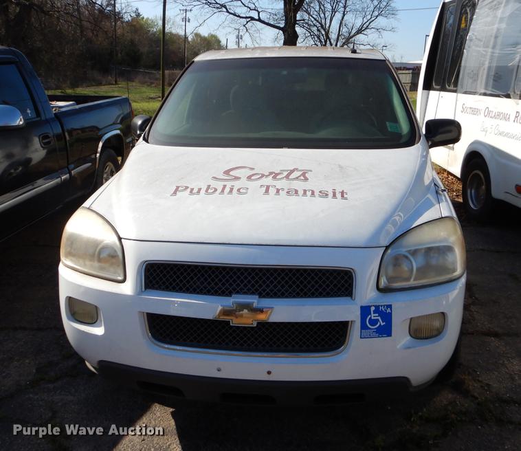 image for item EJ9857 2007 Chevrolet Uplander handicap accessible van