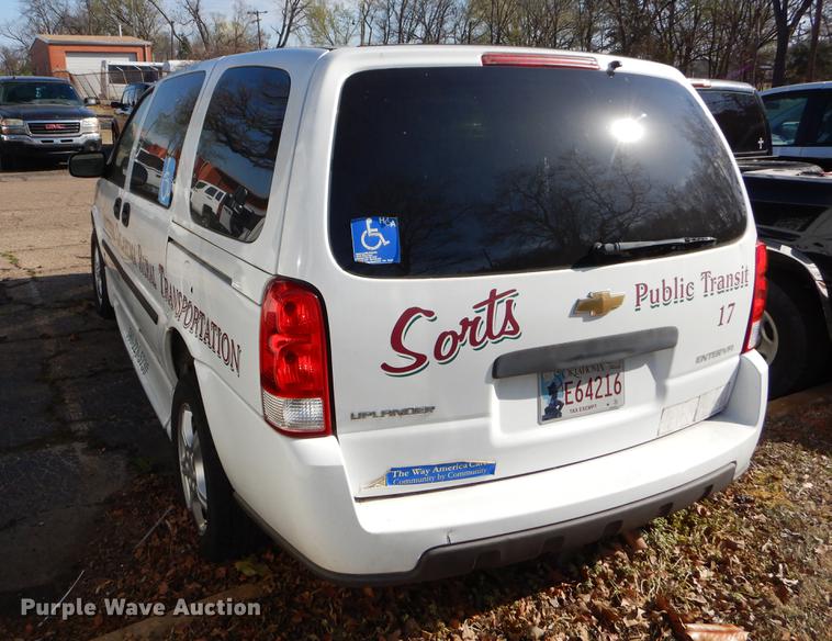 image for item EJ9857 2007 Chevrolet Uplander handicap accessible van