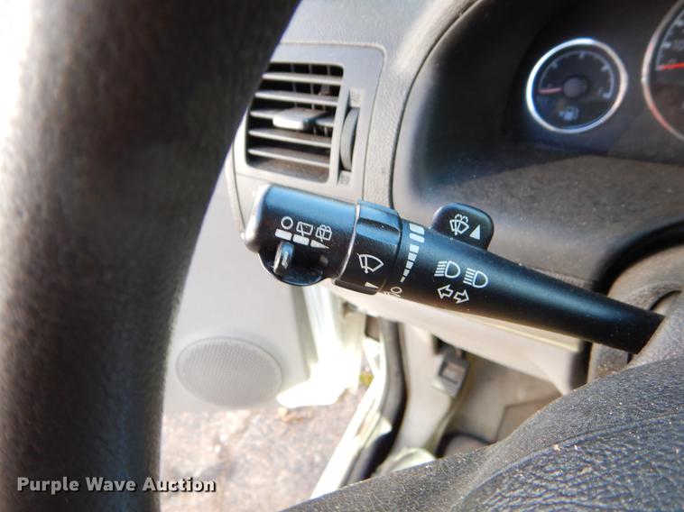 image for item EJ9857 2007 Chevrolet Uplander handicap accessible van