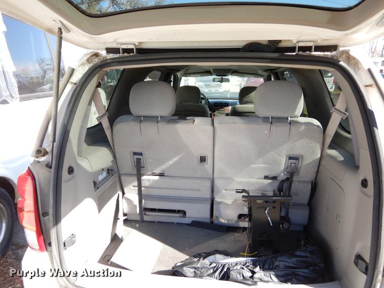 image for item EJ9857 2007 Chevrolet Uplander handicap accessible van