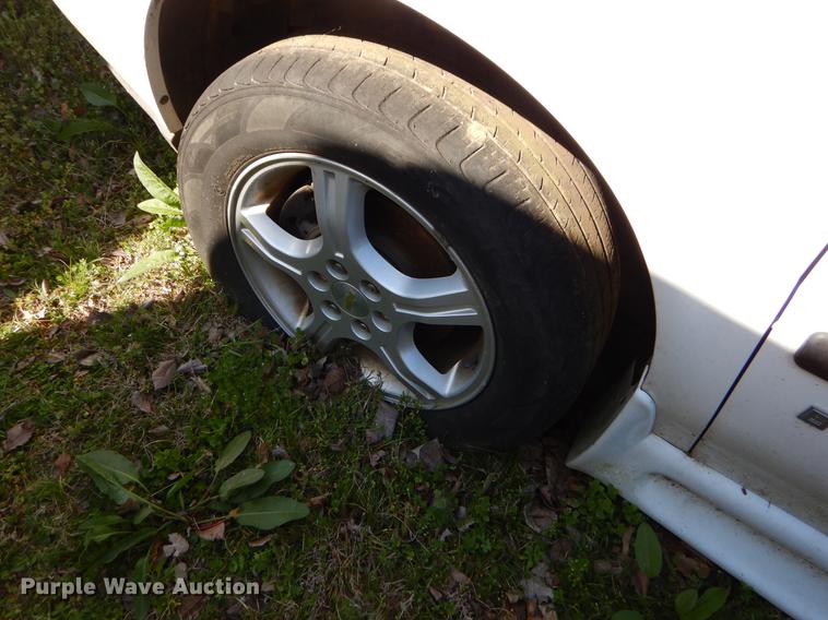 image for item EJ9863 2007 Chevrolet Uplander handicap accessible van