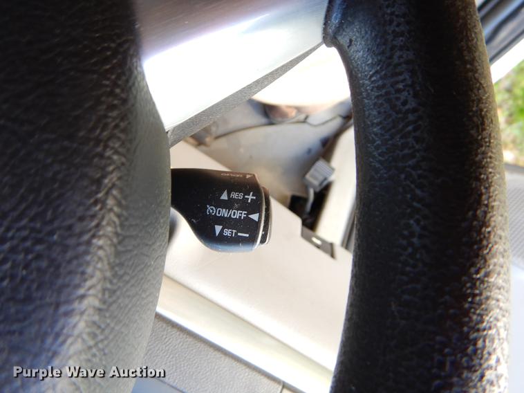 image for item EJ9864 2007 Chevrolet Uplander handicap accessible van