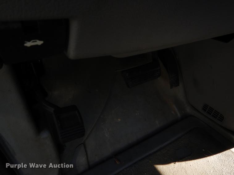 image for item EJ9864 2007 Chevrolet Uplander handicap accessible van