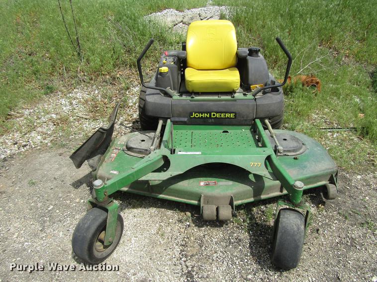 image for item EO9005 2003 John Deere Ztrak 777 ZTR lawn mower