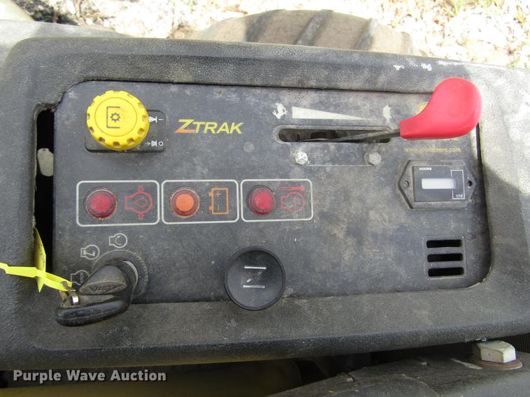 image for item EO9005 2003 John Deere Ztrak 777 ZTR lawn mower