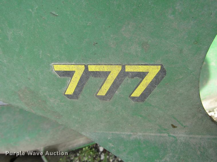 image for item EO9005 2003 John Deere Ztrak 777 ZTR lawn mower