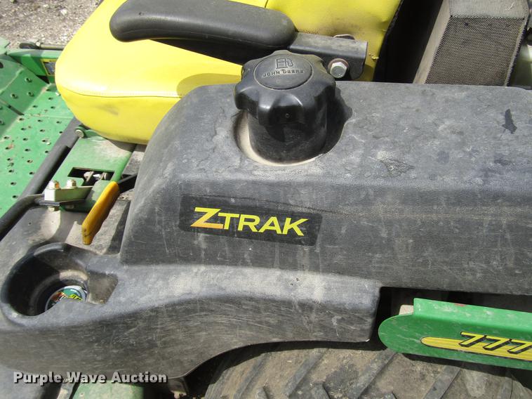 image for item EO9005 2003 John Deere Ztrak 777 ZTR lawn mower