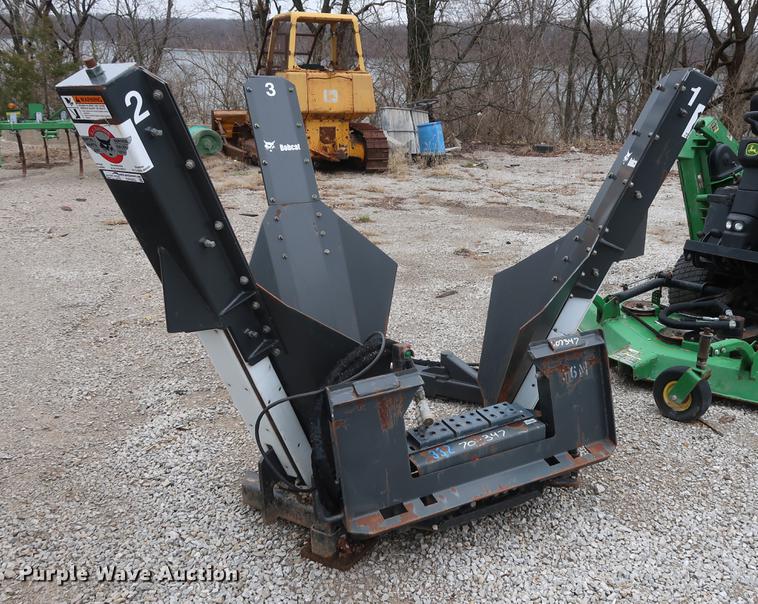 image for item EP9263 Bobcat TS36M skid steer tree spade