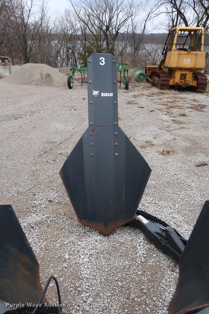 image for item EP9263 Bobcat TS36M skid steer tree spade