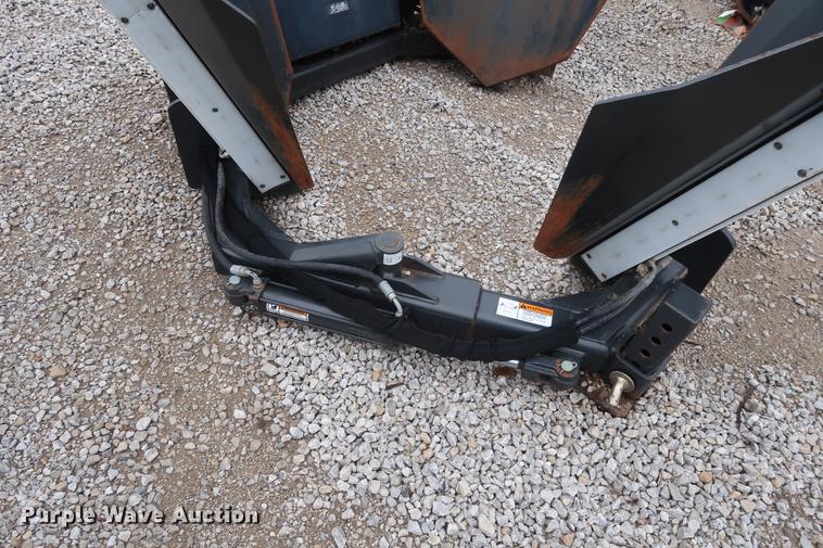 image for item EP9263 Bobcat TS36M skid steer tree spade