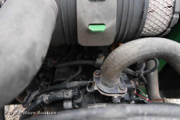 image for item EP9264 (4) John Deere lawn mowers