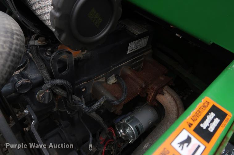 image for item EP9264 (4) John Deere lawn mowers