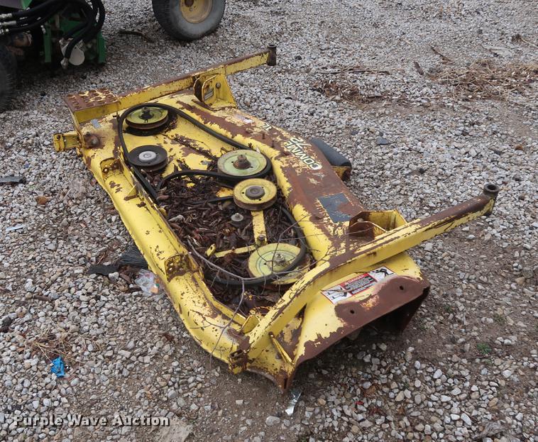 image for item EP9264 (4) John Deere lawn mowers